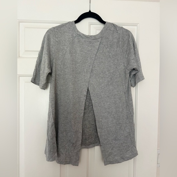 BCBGENERATION Open Back Top - Picture 2 of 2